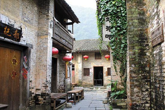 攀登高峰